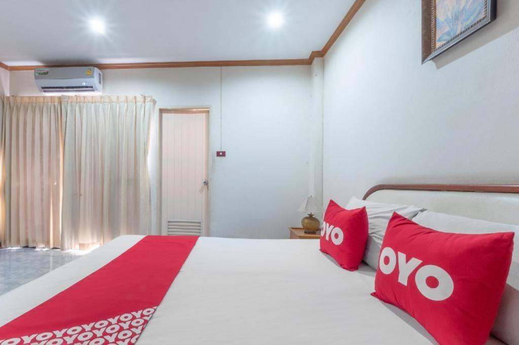 Oyo 1125 Chokdee Inn Pattaya Luaran gambar